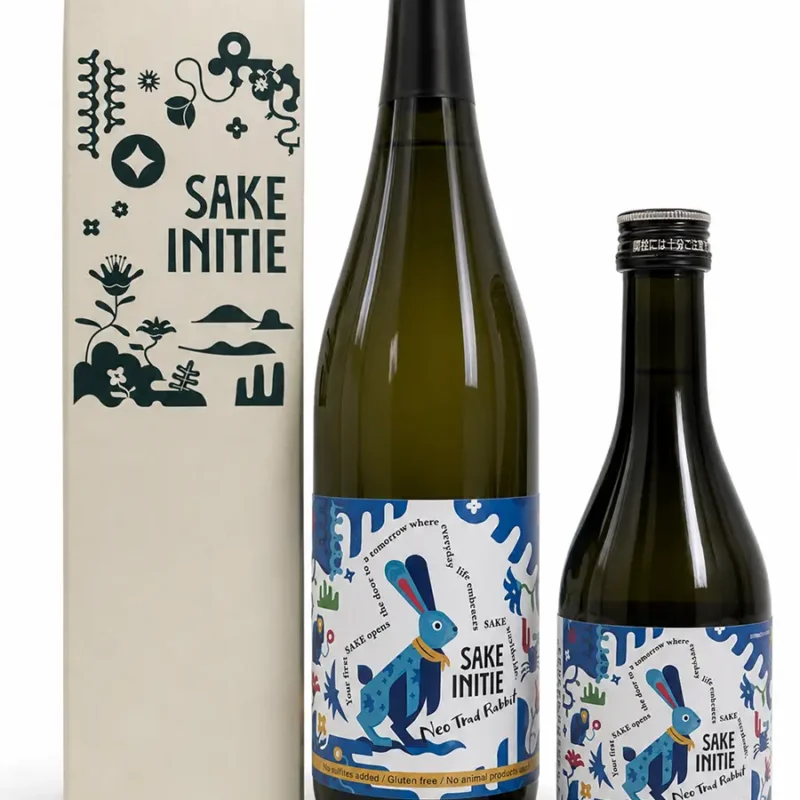 SAKE INITIE Neo Trad Rabbit 720 ml / 300 ml SAKE INITIE Neo Trad Rabbit 720 ml / 300 ml